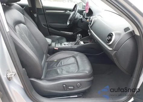 2015 Audi A3 1.8T Premium z USA, uszkodzony, nr VIN WAUCCGFF4F1129058